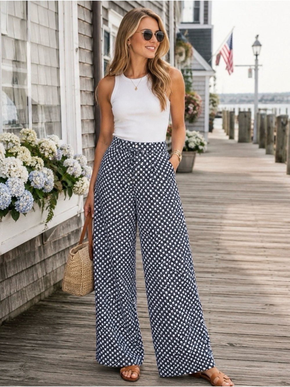 Vineyard Vines Navy & White Geometric Floral Wide-Leg Palazzo Pants NWT size 10